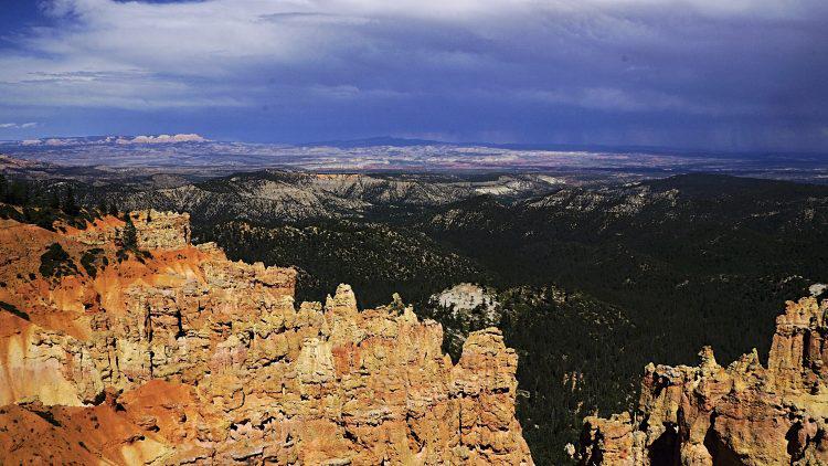 Utah National Parks: Storm over Bryce Canyon